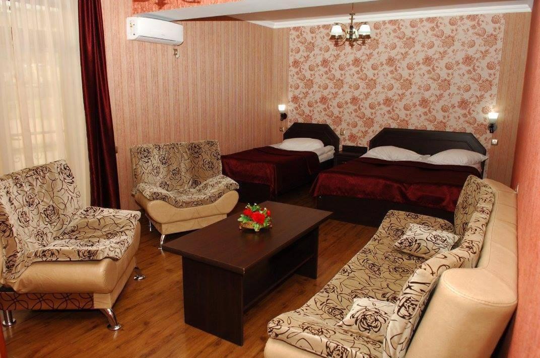 Hotel Grand Palace Akhaltsikhe  Εξωτερικό φωτογραφία